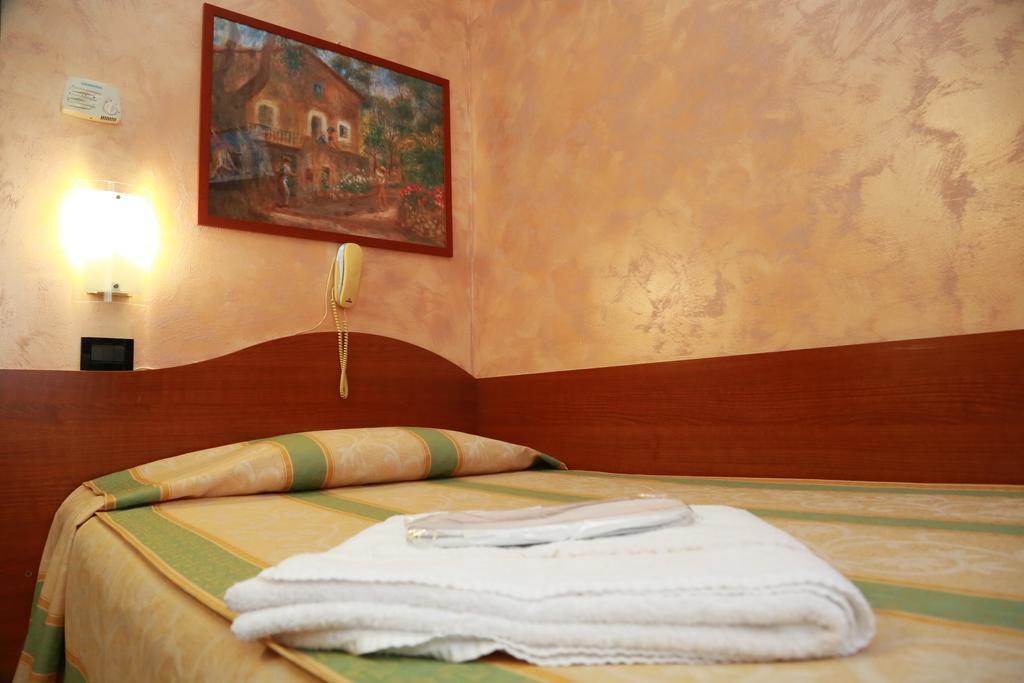 Hotel Dore Милан Экстерьер фото